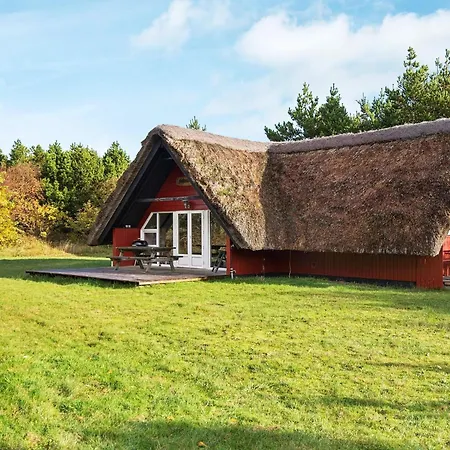 Tranquil Thatched On Romo-by Traum Hébergement de vacances